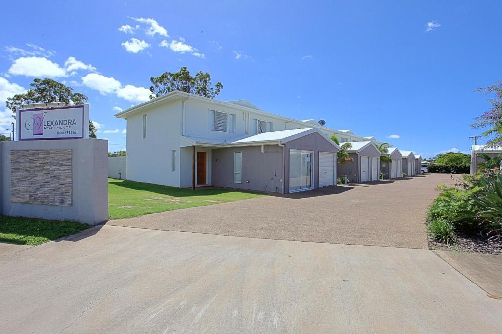 Alexandra Apartments Bundaberg Esterno foto