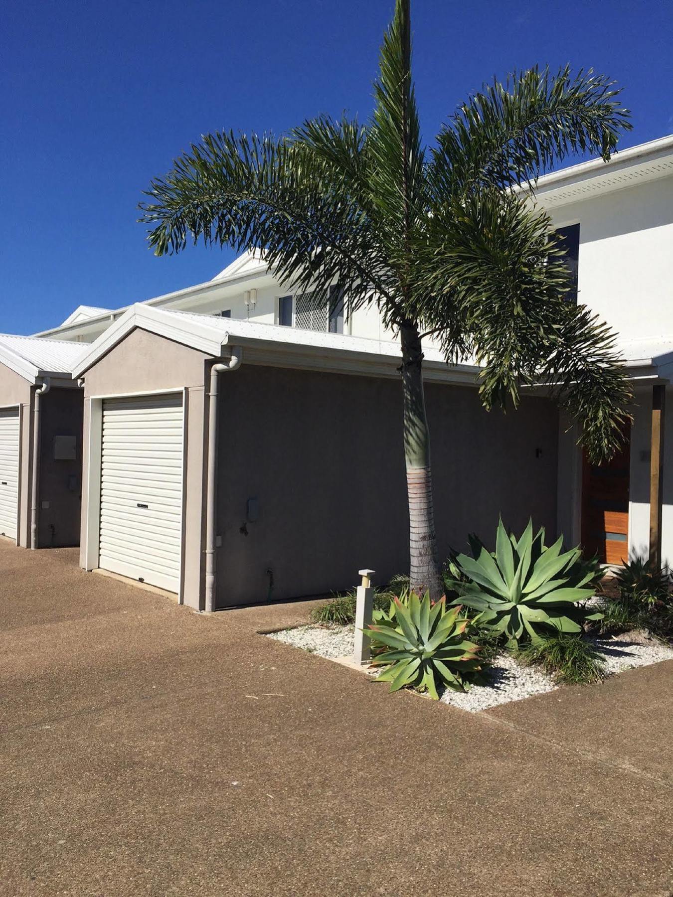 Alexandra Apartments Bundaberg Esterno foto